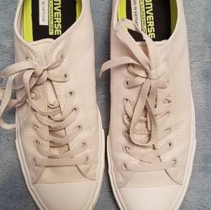 Converse Chuck Taylor All Star 2  II Size 11